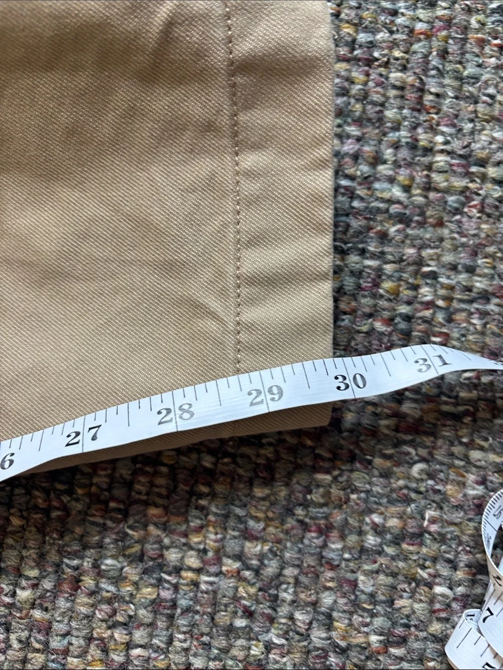 J. Crew Men's Classic Khaki Chino Pants 30x30 BE611